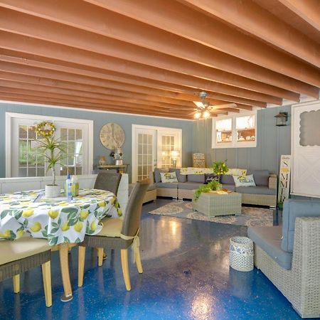 Bright Springfield Home Walk To Nature Center! Экстерьер фото